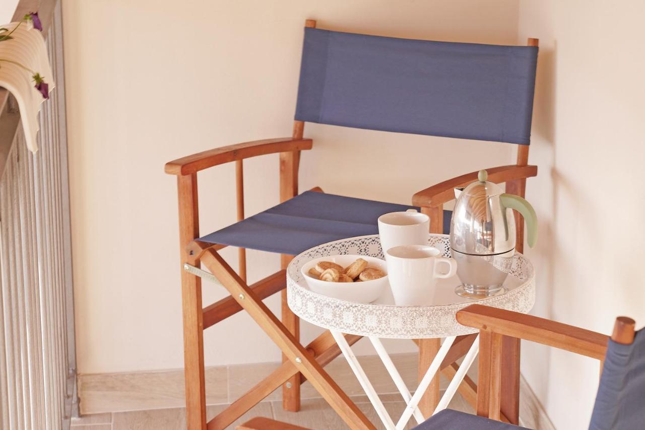 Apartments Villa Bougainville San Felice del Benaco Εξωτερικό φωτογραφία